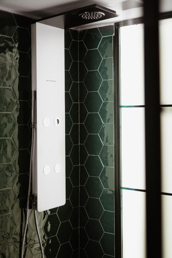 The Bold Type Hotel, A Member Of Design Hotels Patras Exteriör bild